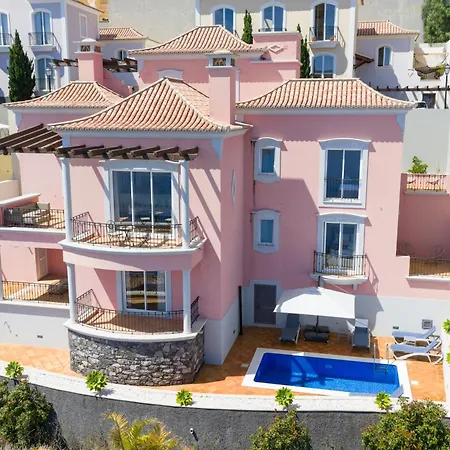 Villa Pembe Palheiro Village