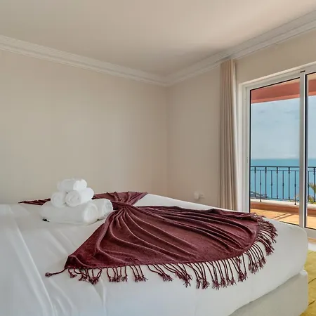Villa Pembe Palheiro Village Funchal (Madeira)